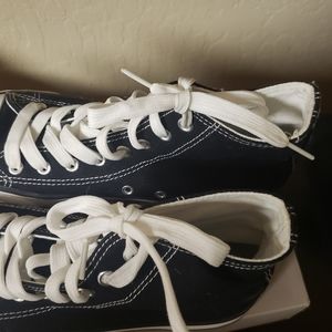 High top women sneakers size 6